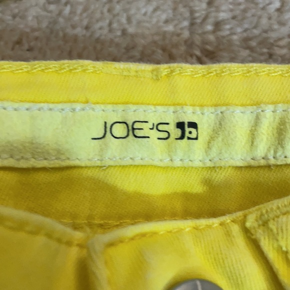 Joes jeans! Super cute a little worn! Size 7 - Picture 3 of 6